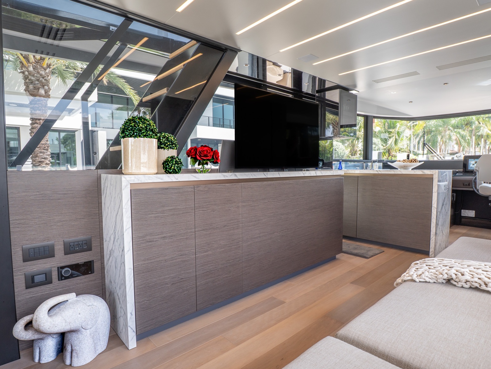 62' 2024 Explorer EX62