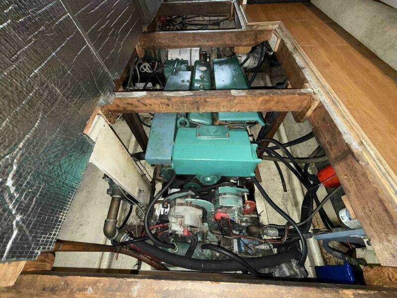 41ft Gulf Commander Yacht For Sale