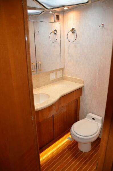 2001 55 Hatteras Convertible STEEL DREAMIN