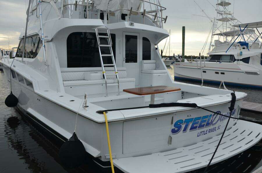 2001 55 Hatteras Convertible STEEL DREAMIN