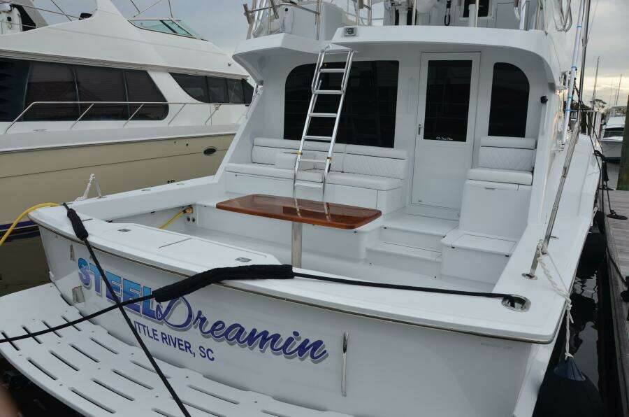 2001 55 Hatteras Convertible STEEL DREAMIN