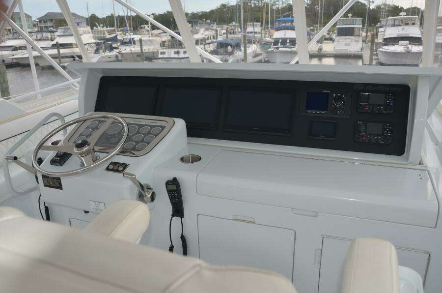 2001 55 Hatteras Convertible STEEL DREAMIN