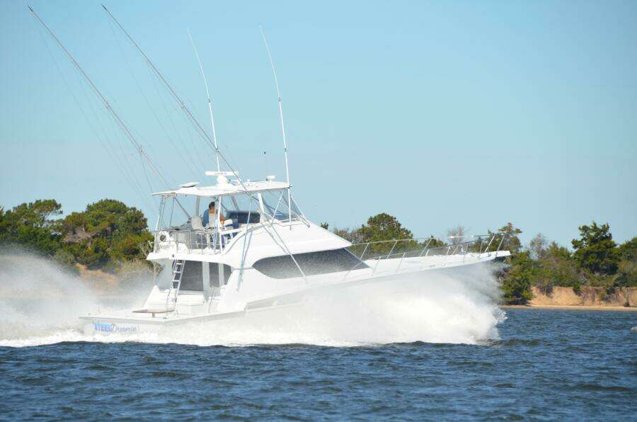 2001 55 Hatteras Convertible STEEL DREAMIN