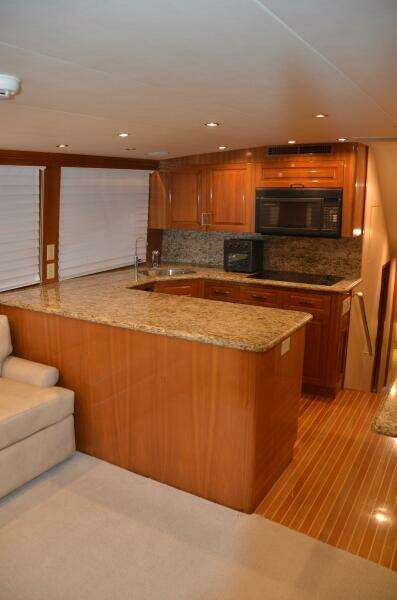 2001 55 Hatteras Convertible STEEL DREAMIN