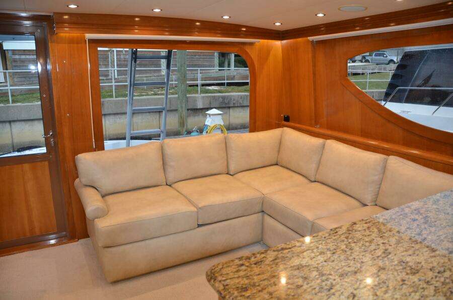 2001 55 Hatteras Convertible STEEL DREAMIN