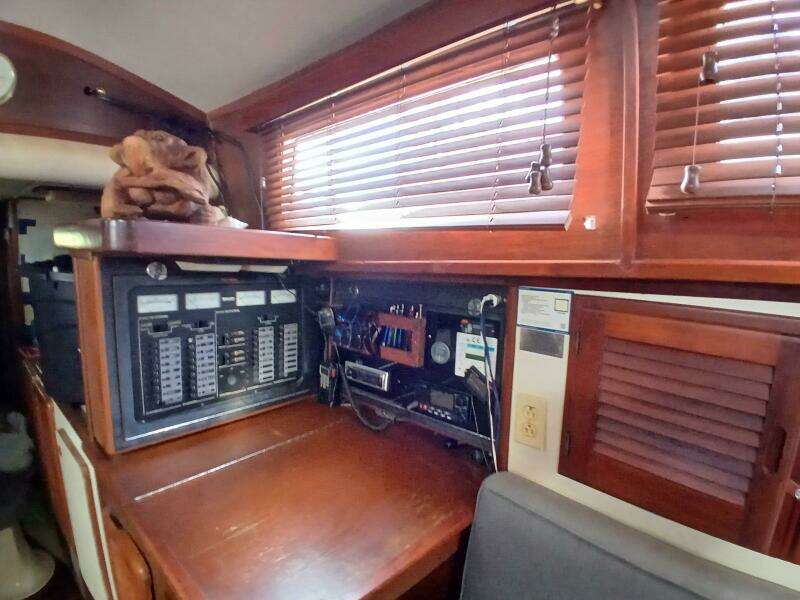 Star Gazer 43ft Irwin Yacht For Sale