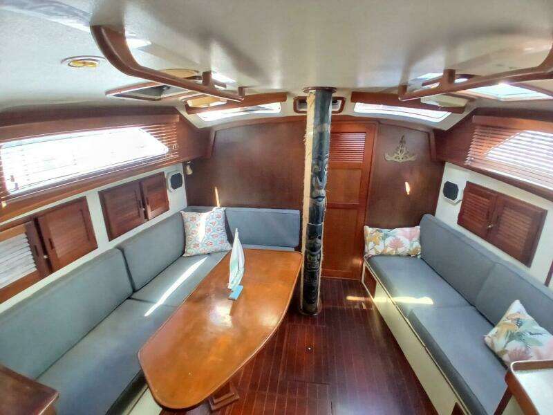 Star Gazer 43ft Irwin Yacht For Sale