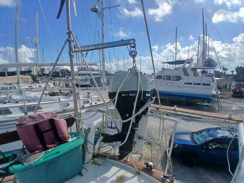 Star Gazer 43ft Irwin Yacht For Sale