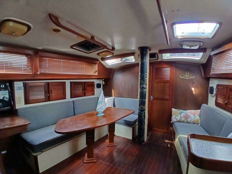 Star Gazer 43ft Irwin Yacht For Sale