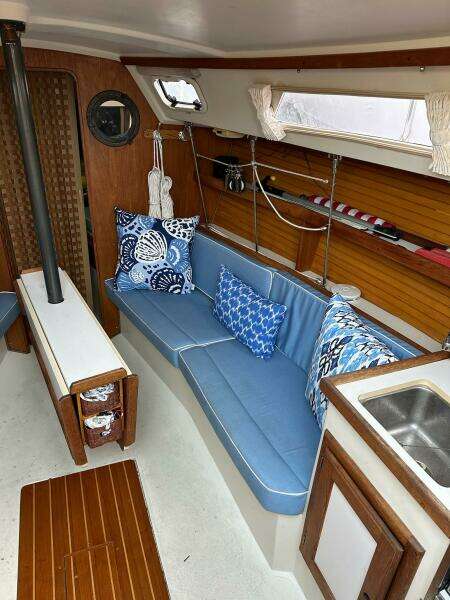 28ft Catalina Yacht For Sale