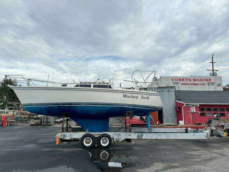 28ft Catalina Yacht For Sale