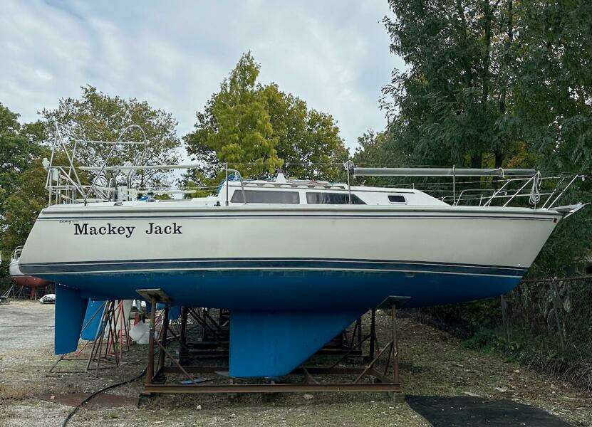 28ft Catalina Yacht For Sale