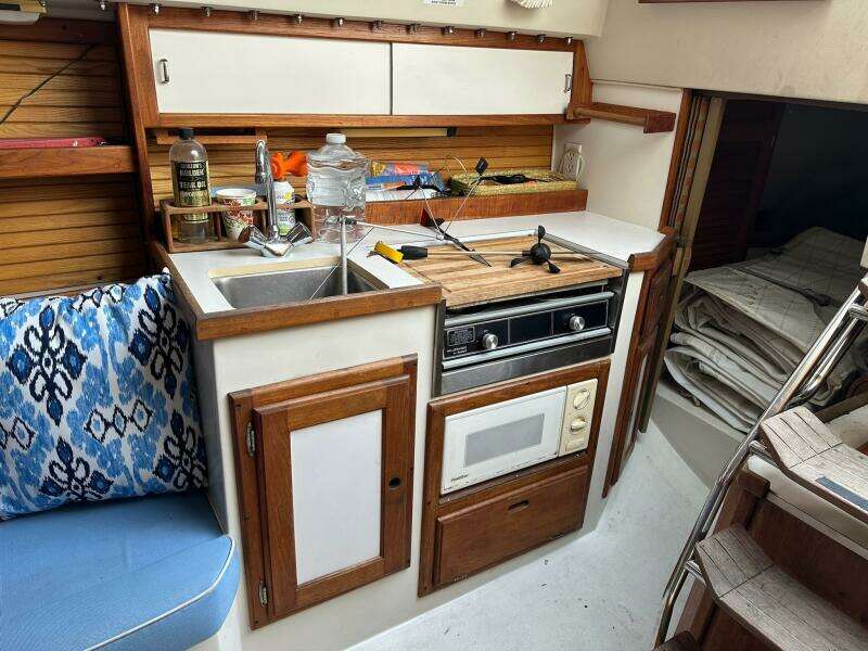 28ft Catalina Yacht For Sale