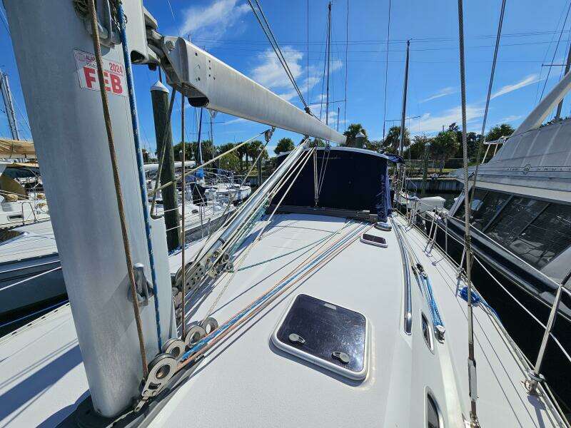 Surprise 47ft Catalina Yacht For Sale