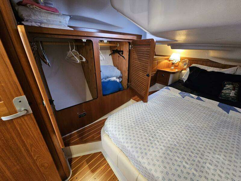 Surprise 47ft Catalina Yacht For Sale