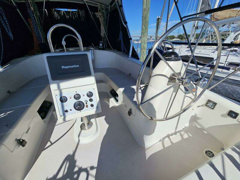 Surprise 47ft Catalina Yacht For Sale