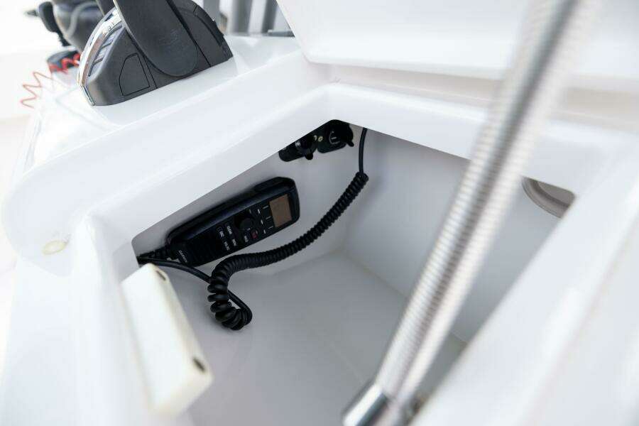 38ft Jupiter Yacht For Sale