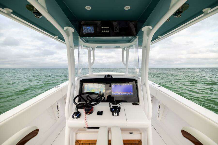 38ft Jupiter Yacht For Sale