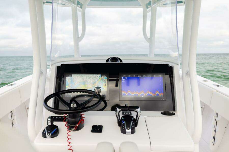 38ft Jupiter Yacht For Sale