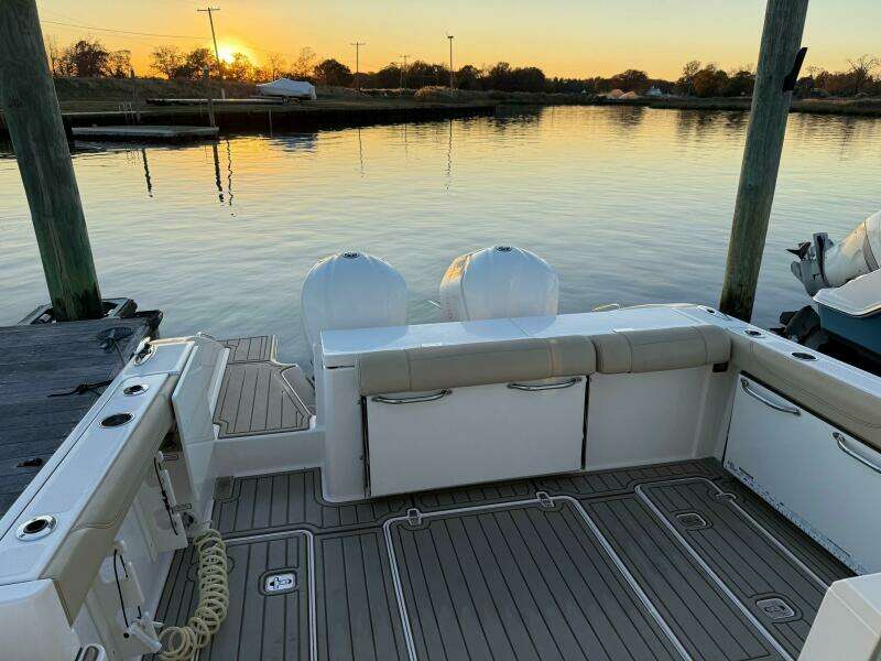 32ft Pursuit Yacht For Sale 32ft Pursuit Yacht For Sale