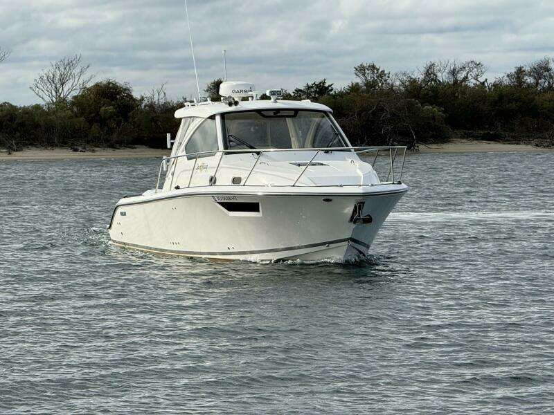 32ft Pursuit Yacht For Sale 32ft Pursuit Yacht For Sale