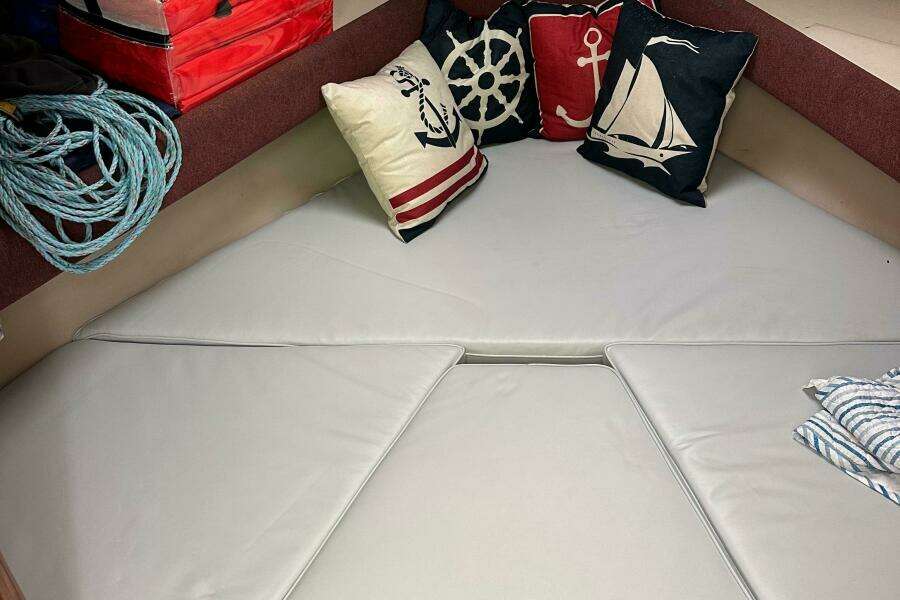 28ft Rampage Yacht For Sale