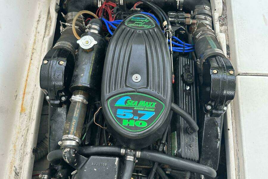 28ft Rampage Yacht For Sale