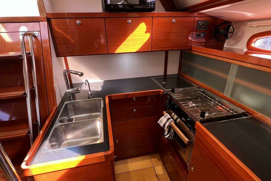 The Jonathan Shepard 46ft Hanse Yacht For Sale The Jonathan Shepard 46ft Hanse Yacht For Sale
