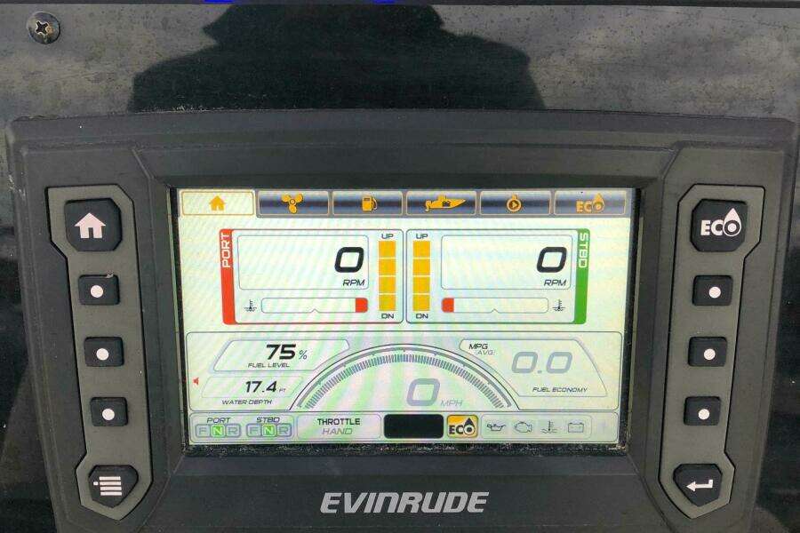 25ft Tidewater Yacht For Sale