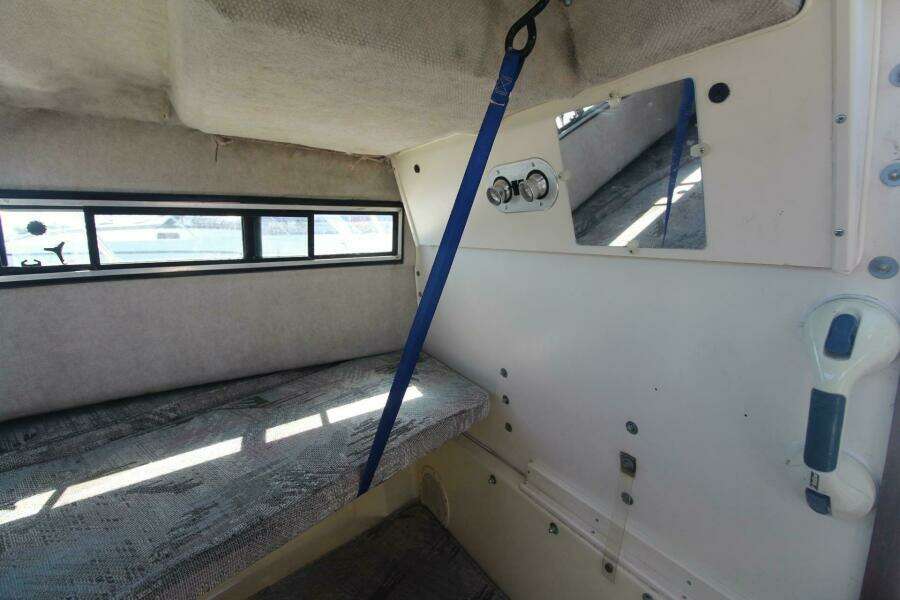 23ft Grady White Yacht For Sale