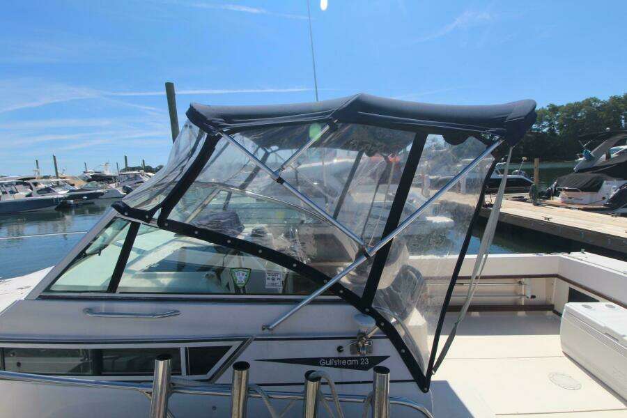 23ft Grady White Yacht For Sale