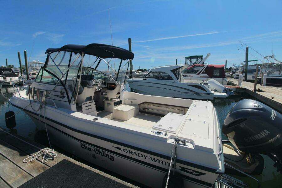 23ft Grady White Yacht For Sale