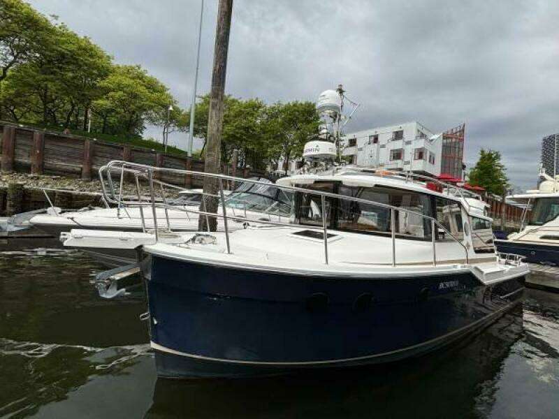 29ft Ranger Tugs Yacht For Sale