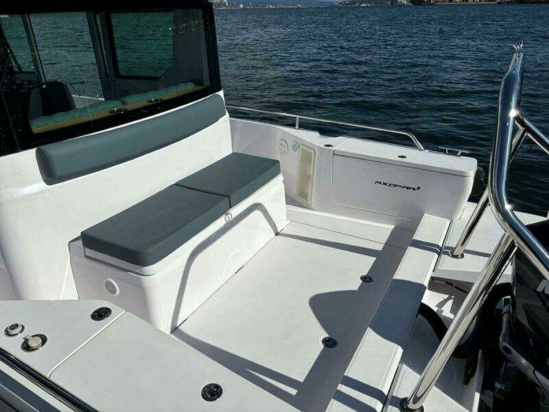 28ft Axopar Yacht For Sale