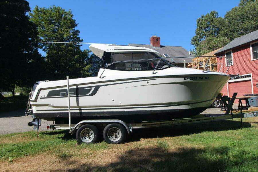 21ft Jeanneau Yacht For Sale