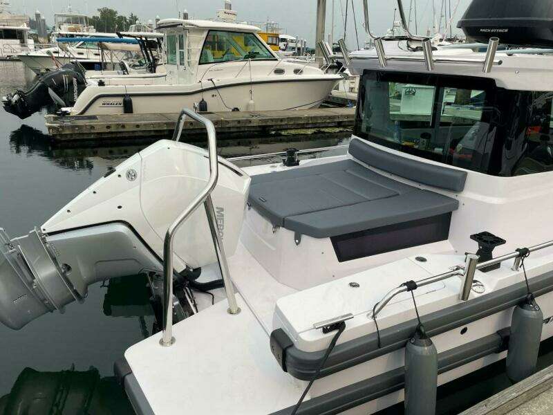 28ft Axopar Yacht For Sale
