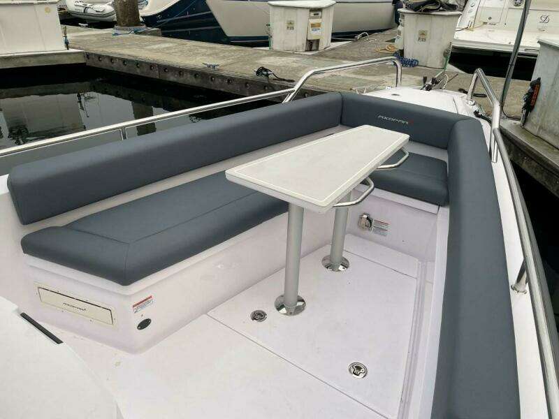 28ft Axopar Yacht For Sale