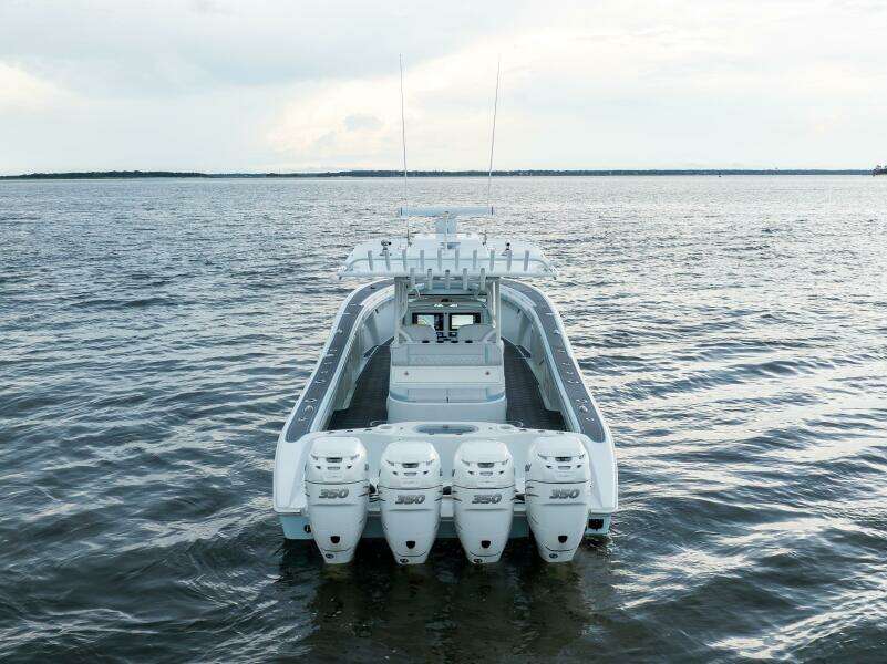 39ft Yellowfin Yacht For Sale