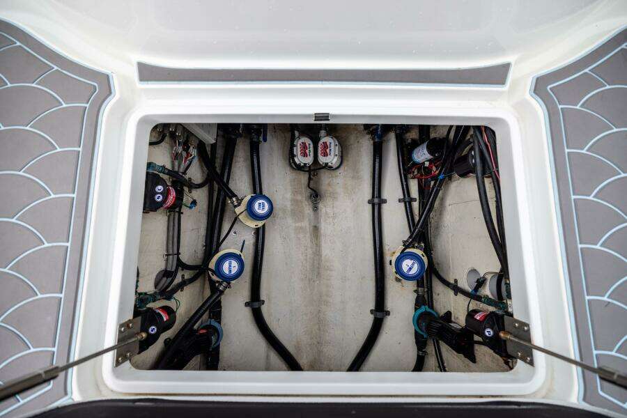 39ft Yellowfin Yacht For Sale