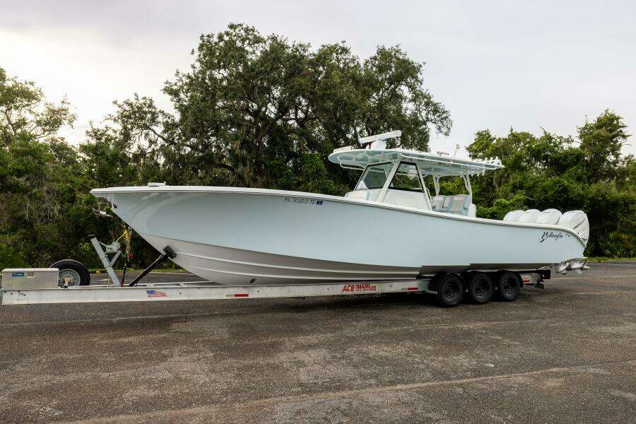 39ft Yellowfin Yacht For Sale