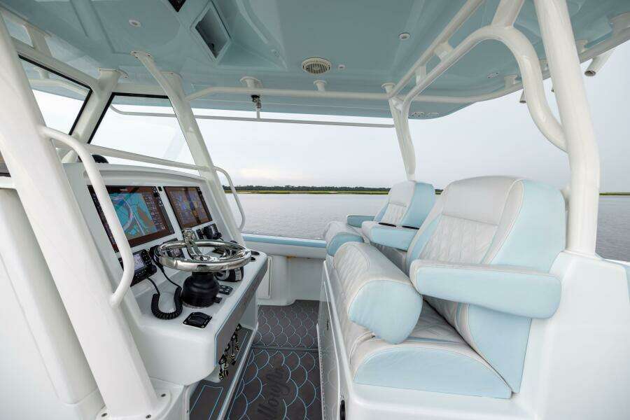 39ft Yellowfin Yacht For Sale