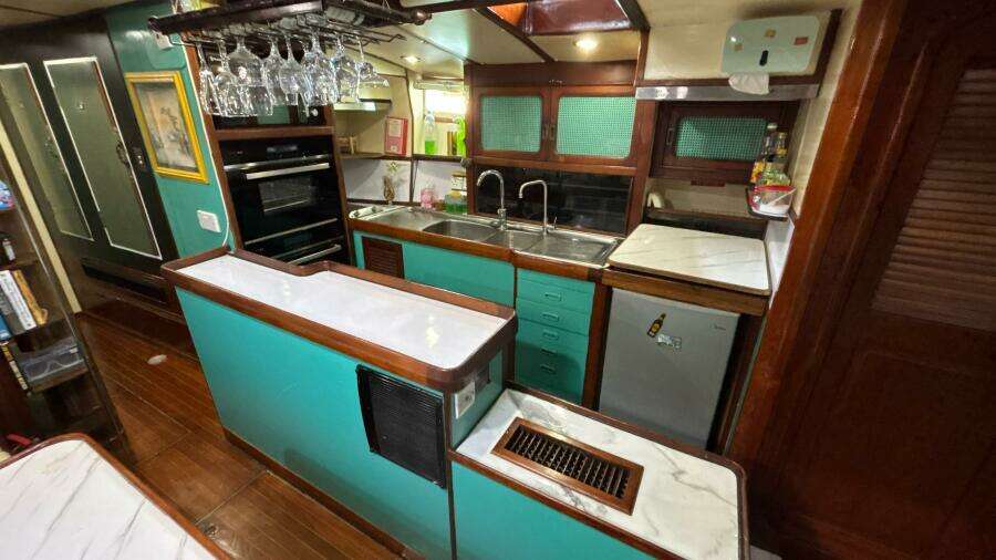 My Way 64ft Custom Yacht For Sale My Way 64ft Custom Yacht For Sale