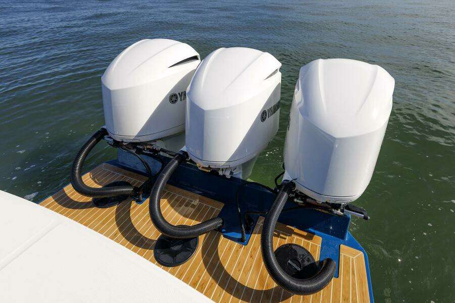 Triple Yamaha Engines Triple Yamaha Engines