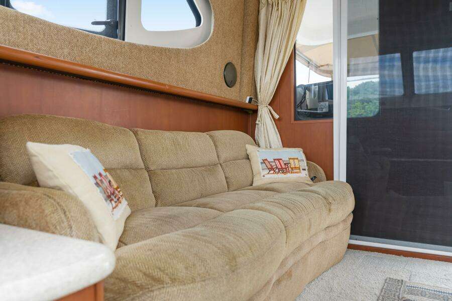 Water Cave 38ft Silverton Yacht For Sale