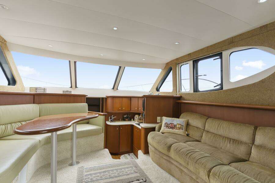Water Cave 38ft Silverton Yacht For Sale