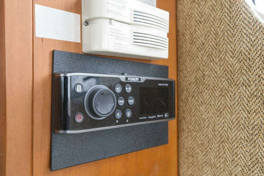 Water Cave 38ft Silverton Yacht For Sale