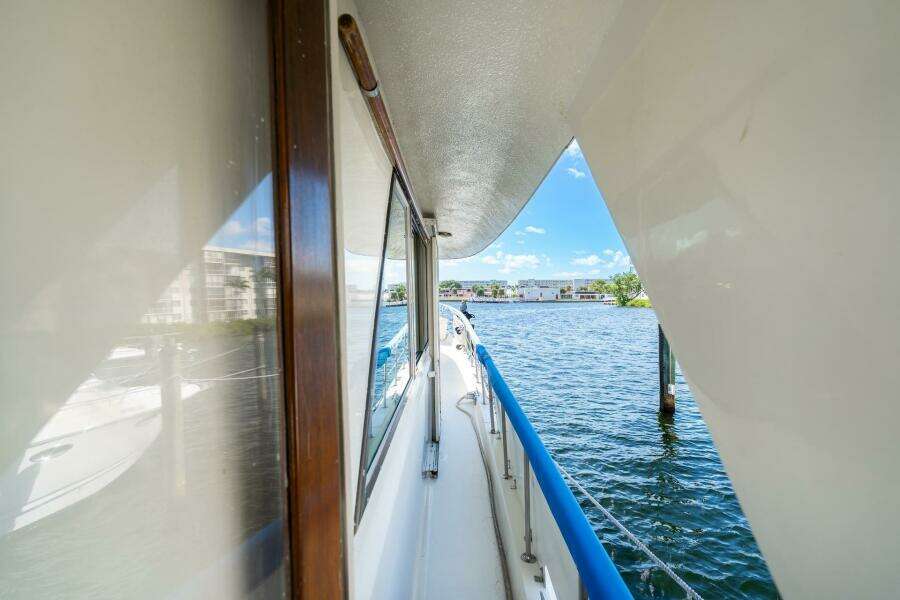 dharma 53ft Hatteras Yacht For Sale