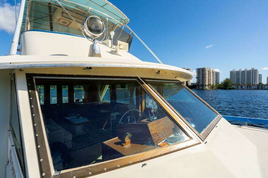 dharma 53ft Hatteras Yacht For Sale