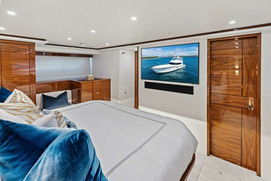 2026 Viking 82 Convertible- TEAM HARVEY I- Master Stateroom