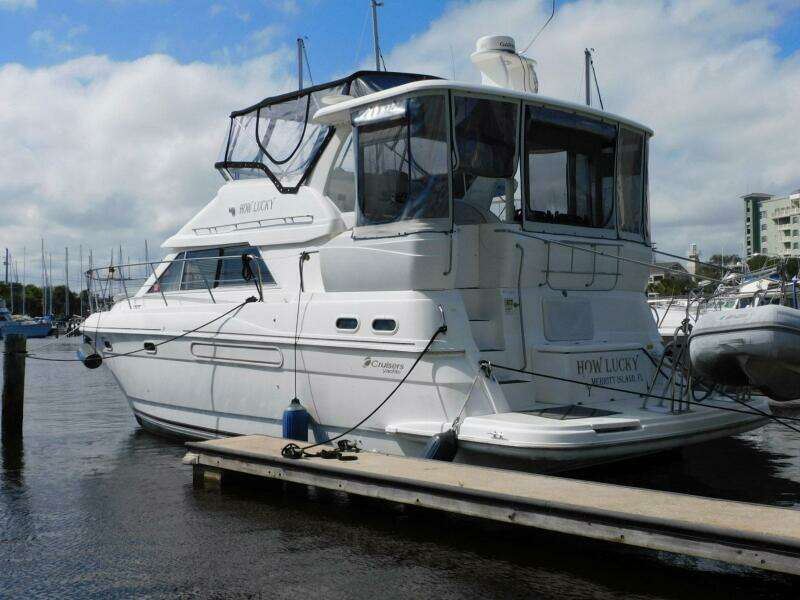 37ft Cruisers Yachts Yacht For Sale